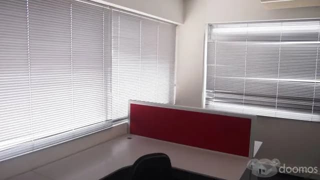 EDIFICIO CORPORATIVO DE OFICINAS — foto 4