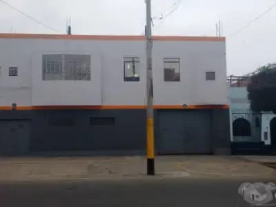 Se vende local muy bien ubicado en Breña