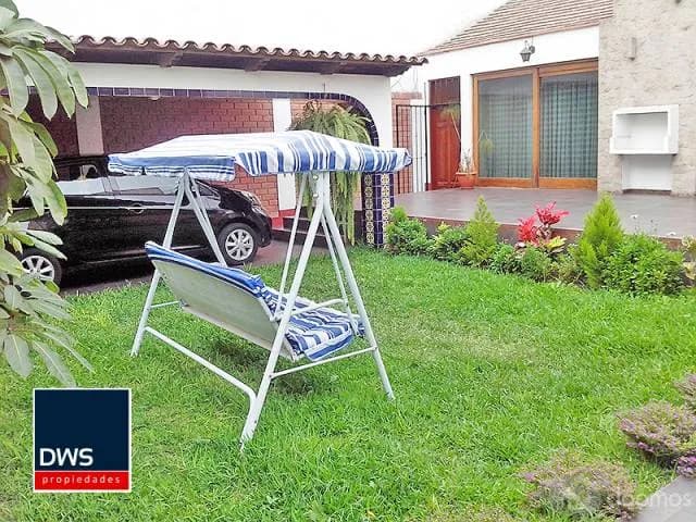 Casa de 2 Plantas Frente a Parque, San Borja — foto 1