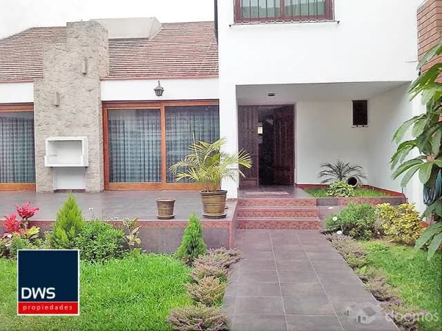 Casa de 2 Plantas Frente a Parque, San Borja — foto 2