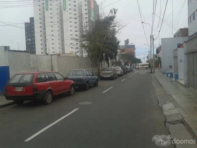 VENDO TERRENO EN MIRAFLORES — foto 2