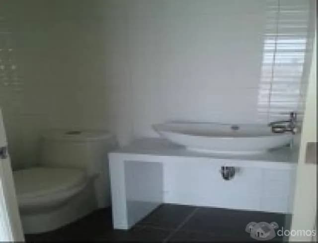 ACOGEDOR CON GYM, SAUNA, PISCINA — foto 4