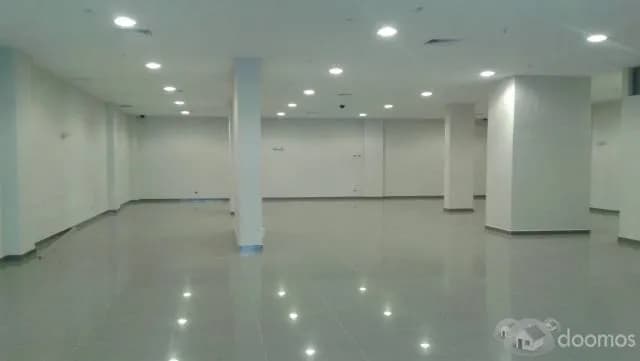 Alquiler de Local Comercial en plena Avenida Benavides  Surco — foto 4