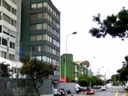VENDO DEPARTAMENTO EN EXCELENTE ZONA COMANDANTE ESPINAR - MIRAFLORES