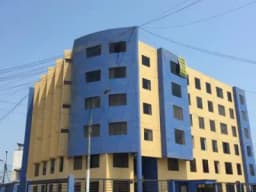 Remato DPTO  de 83m2 a UNA cdra de la Av. La Marina en la mejor zona de La Perla