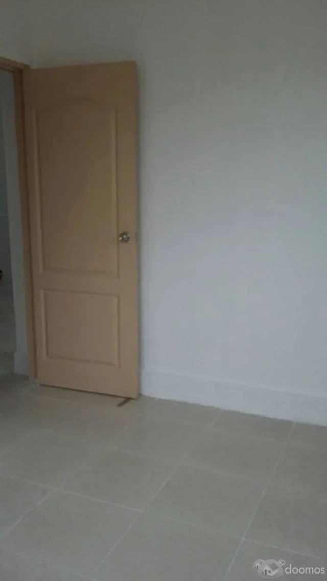 Alquiler ¡Hermosa Casa de Estreno: Seguridad y Comodidad! — foto 2