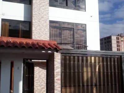 bonita casa en venta cusco peru urb larapa