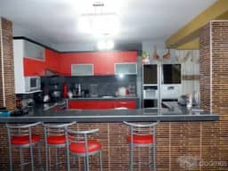 VENTA DE CASA 3 PISOS VILLA EL SALVADOR - REMATE