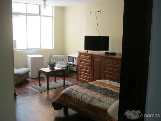 ALQUILER DE DEPARTAMENTO AMOBLADO DE 4 DORM — foto 3
