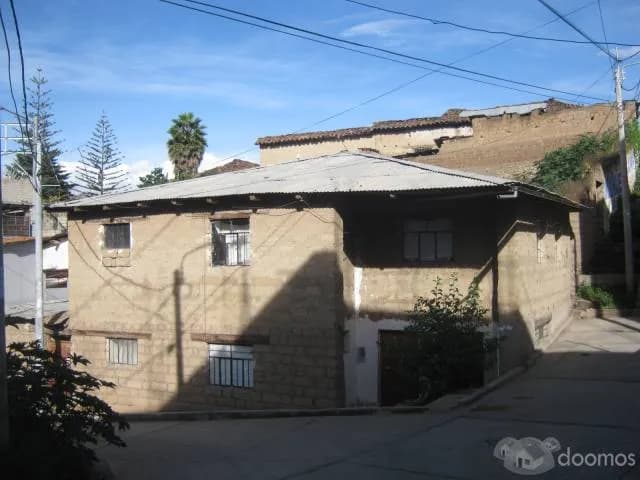 Vendo Casa como Terreno a 01 cuadra del Gob. Reginal de Apurimac — foto 2