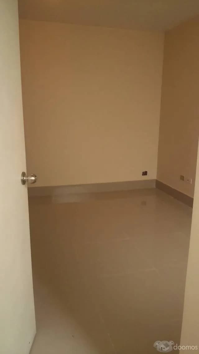 SE ALQUILA EXCLUSIVA OFICINA EN SAN BORJA — foto 6