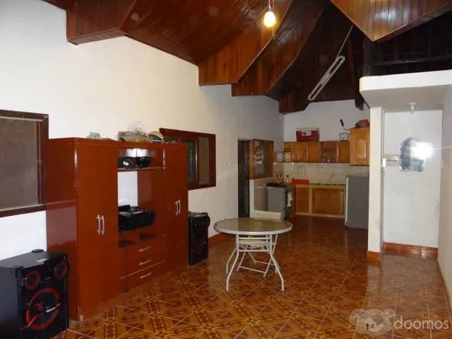 VENDO CASA CON PISCINA — foto 2