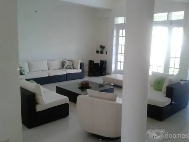 BELLISIMA CASA EN URB. LOMA BLANCA EN PIURA — foto 2