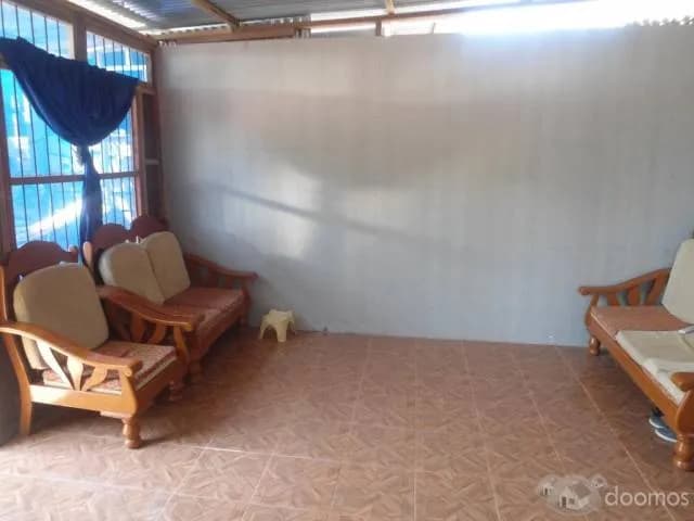 VENDO 2 TERRENOS CON CASA DE MADERA PISO MAYOLICA — foto 2