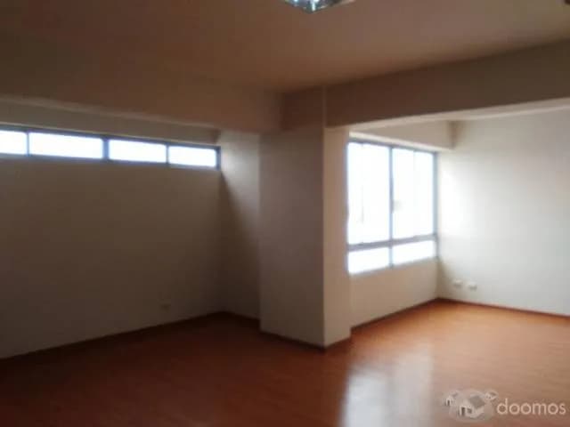 REMATO DEPARTAMENTO CASI NUEVO EN JESUS MARIA — foto 6