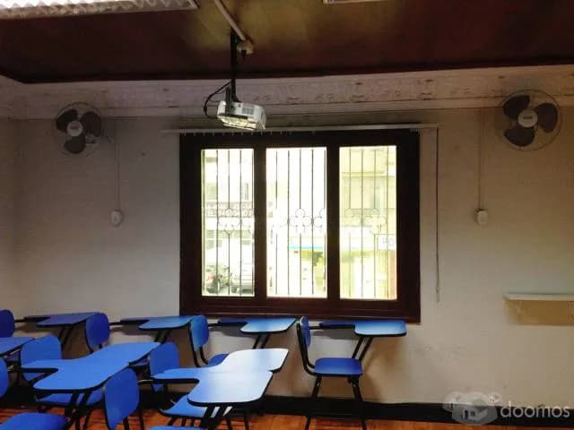 Alquiler de Aula con Proyector — foto 7