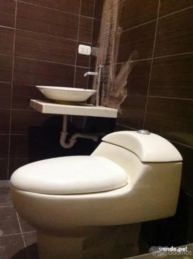 Edificion Comercial de 5 Pisos en Comas 160m2 — foto 5