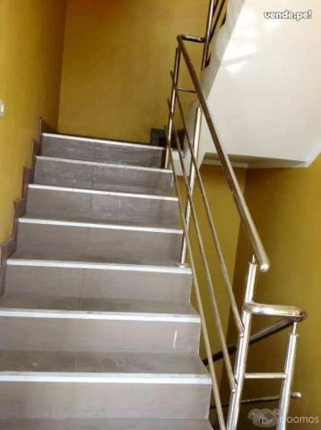 Edificion Comercial de 5 Pisos en Comas 160m2 — foto 7