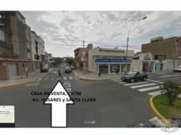 VENDO CASA EN URB. LA MERCED