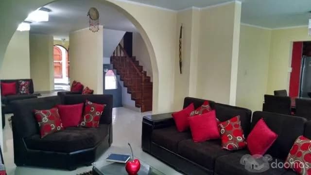 LA MOLINA PORTADA DEL SOL LINDA CASA — foto 4