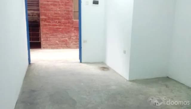 ALQUILO LOCAL EN ZONA INDUSTRIAL PUERTA ADENTRO (INTERIOR) — foto 3