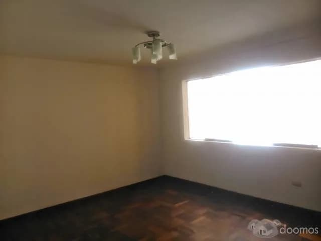 Alquilo Departamento Duplex en Surco — foto 1