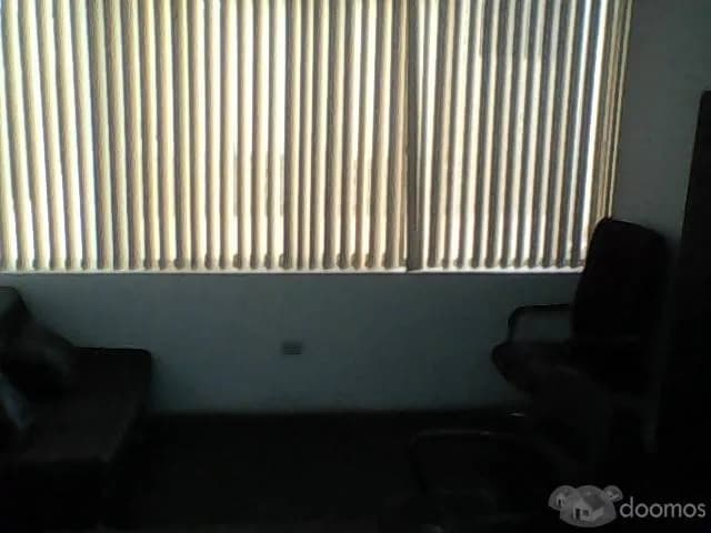 COMPARTO MODERNA OFICINA EN CENTRO FINANCIERO SAN ISIDRO 12M2 — foto 4