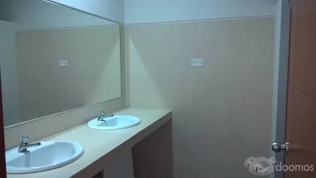 Alquiler de Local  520 m2 a 13490 Dólares — foto 3