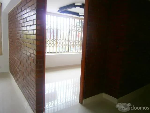 ALQUILO OFICINA EN AV BENAVIDES MIRAFLORES — foto 2