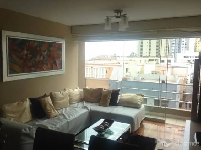 Alquiler de Departamento en Miraflores — foto 1