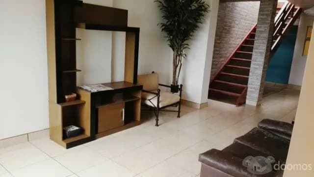 ALQUILO CASA 2 PISOS PUNTA NEGRA POR TEMPORADA — foto 1