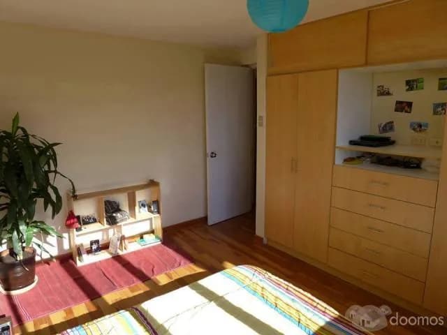 A alquiler cuarto en casa compartida — foto 4