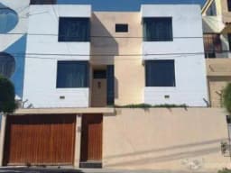 ALQUILO CASA EN UMACOLLO (Excelente ubicación)