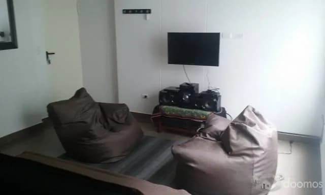 MODERNO DEPARTAMENTO EN BARRANCO AMOBLADO — foto 5
