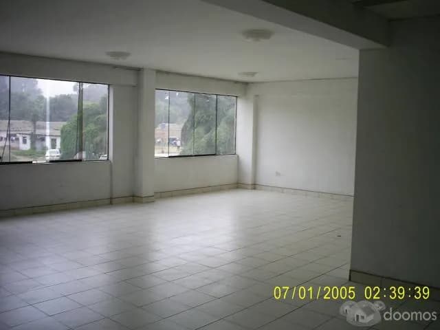 VENTA DE ACCIONES DE TERRENO Y LOCAL COMERCIAL — foto 3