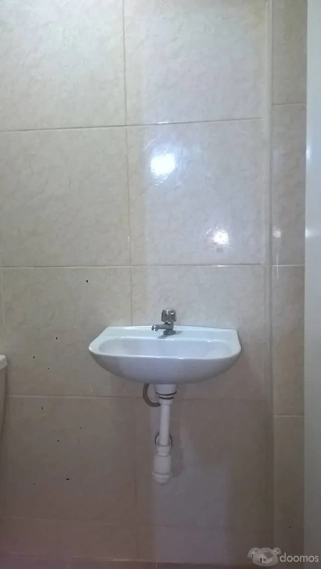 Alquiler de Local  90 m2 en surquillo a 900 Dólares — foto 5