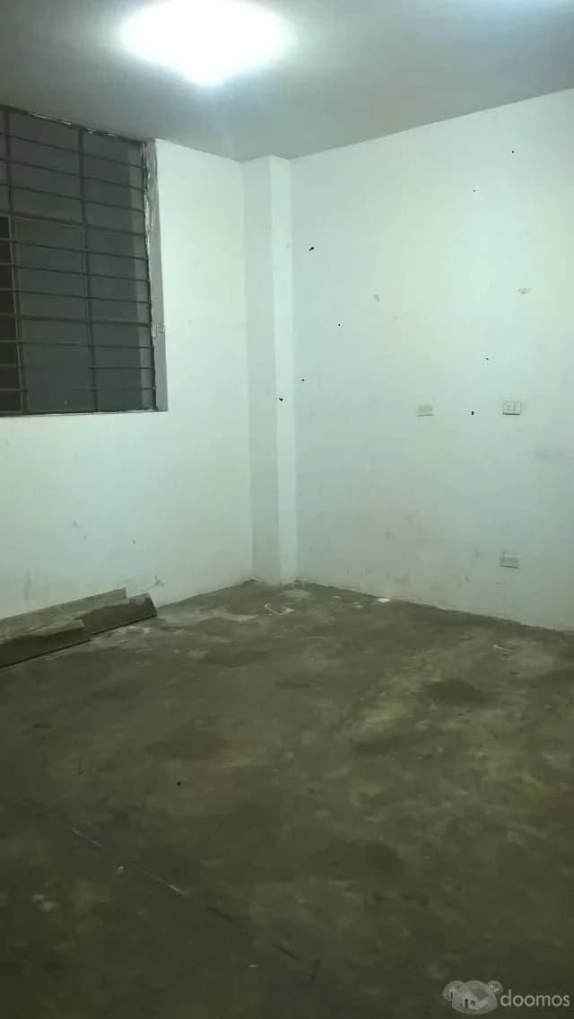 Alquilo Local de 170 m2 Los Olivos a 1600 soles — foto 6