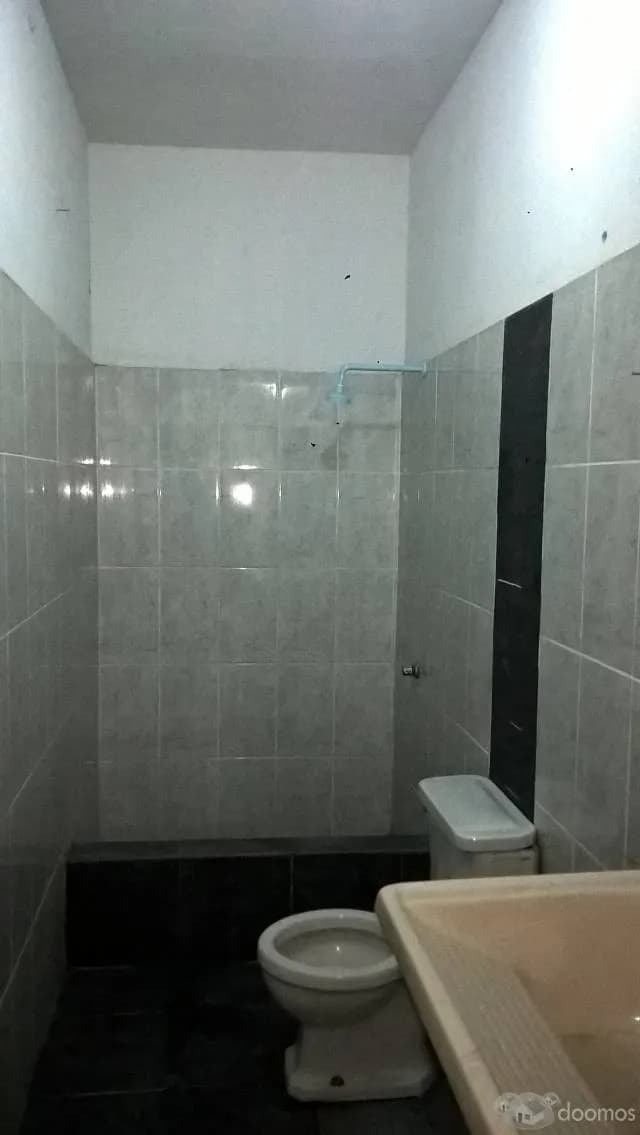 Alquilo Local de 170 m2 Los Olivos a 1600 soles — foto 7