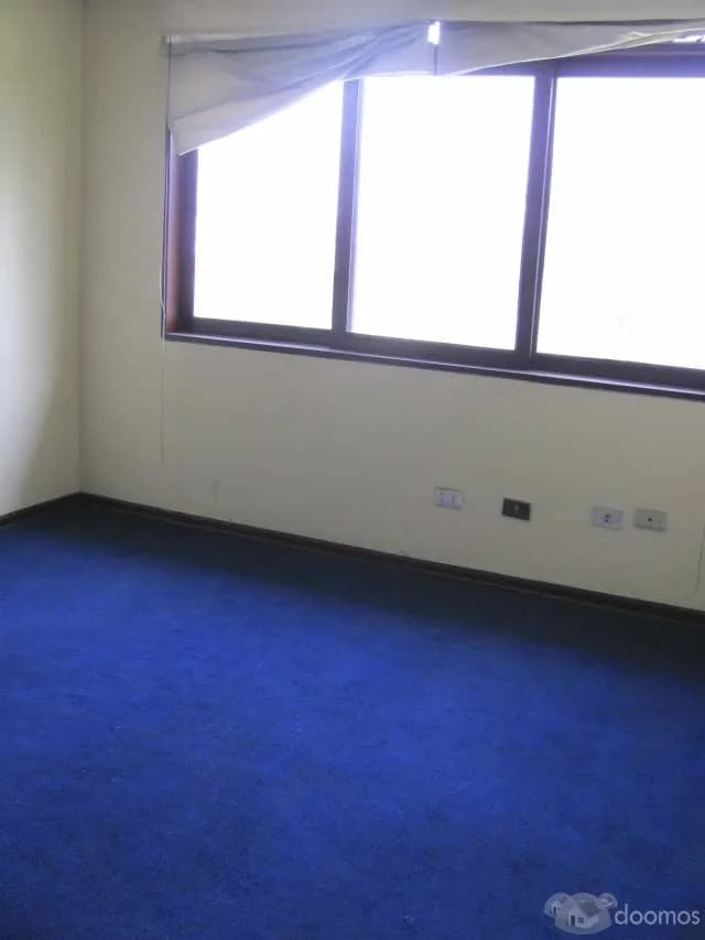 Alquiler de casa en San Isidro de 255 m2 a 2250 Dólares — foto 8