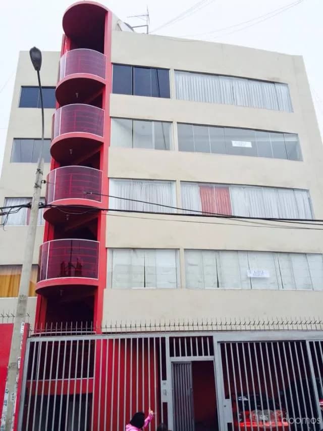 DPTO HERMOSO ALQUILO LOS OLIVOS URB. COVIDA 5 DORMITORIOS 180 M2 — foto 1
