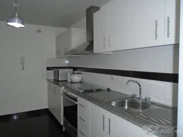 VENTA DEPARTAMENTO AMOBLADO EN MIRAFLORES CALLE ALCANFORES. — foto 3