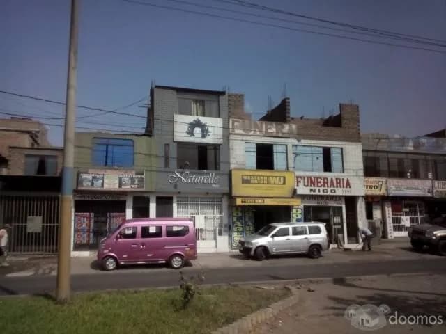 ALQUILER DE LOCAL COMERCIAL (ZONA DE BANCOS) — foto 1