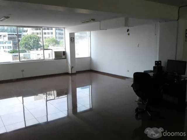 ALQUILER OFICINA SAN ISIDRO — foto 2