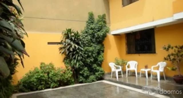 casa 2 pisos en San Miguel buena ubicacion — foto 3