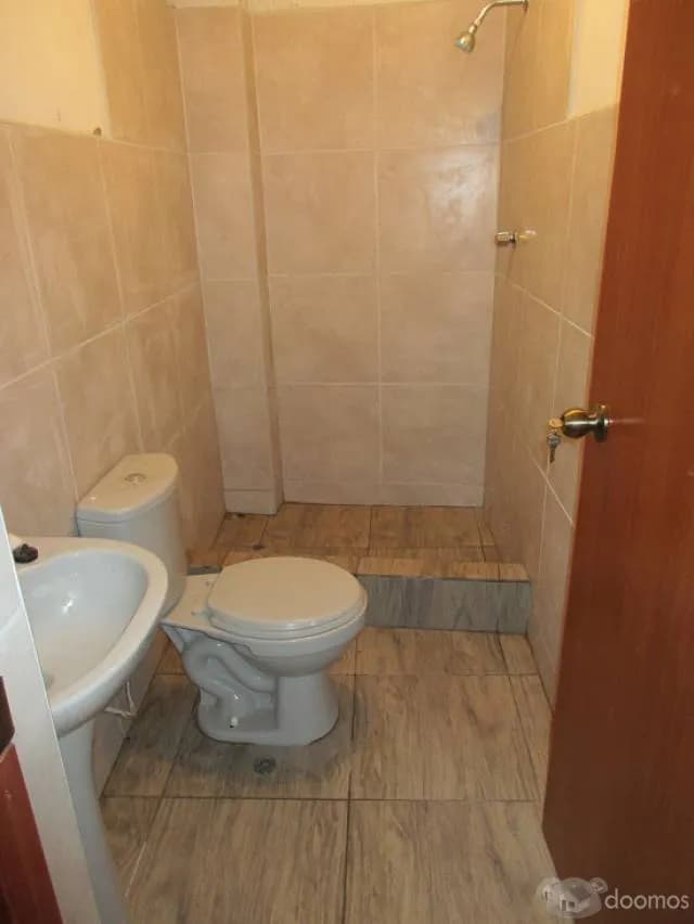 Alquiler o Venta Departamento en Villa Maria Del Triunfo — foto 1