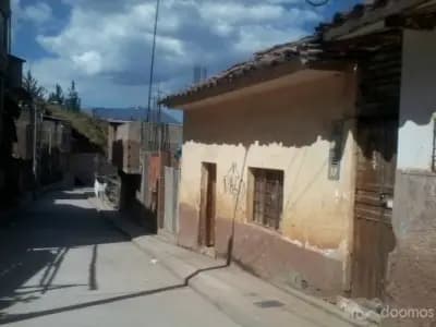 VENDO CASA DE 65 M2 UBICADA CERCA AL CENTRO DE CUSCO A 65 MIL DOLARES PRECIO A TRATAR