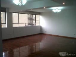 ALQUILO DEPARTAMENTO SIN MUEBLES EN LA AVE, LARCO MIRAFLORES