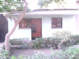 ALQUILO CASA DE UN PISO
