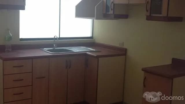 ALQUILO LINDO Y AMPLIO DEPARTAMENTO — foto 2