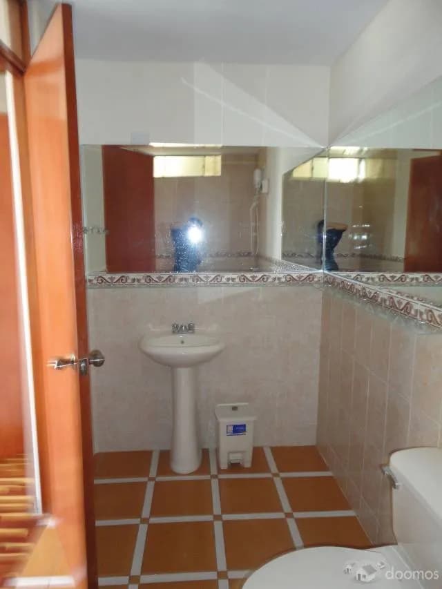 ALQUILO LINDO Y AMPLIO DEPARTAMENTO — foto 8